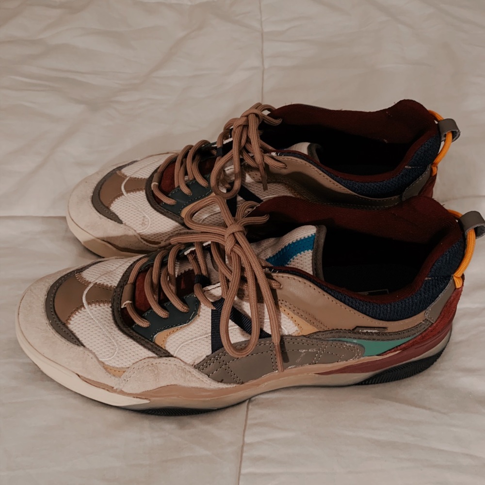 VANS / M12 / Varix
